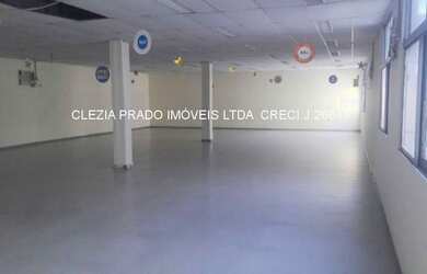 Imagem 6: 10 banheiro, 17 vagas na garagem, 2000M² de Área Construída, 2000M² de Área Total
