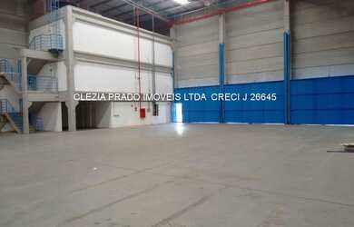 Imagem: O depósito possui 5 Banheiros, 10 Vagas na garagem, 2.653m²