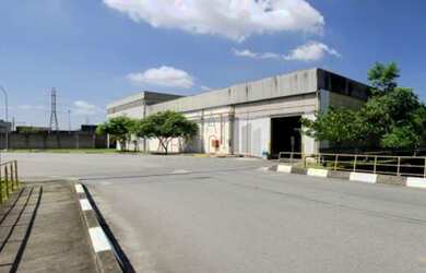 Imagem: 2 banheiro, 1 vaga na garagem, 1642M² de Área Construída