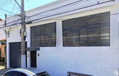 Imagem: O depósito possui 2 Banheiros, 420m² de Área e está localizado