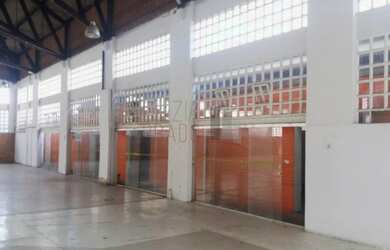 Imagem 2: 10 banheiro, 10 vagas na garagem, 1324M² de Área Construída, 1324M² de Área Total