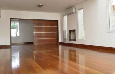 Imagem 6: 6 dormitórios, 4 suíte, 2 banheiro, 8 vagas na garagem, 640M² de Área...