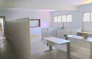 Imagem 8: 4 banheiro, 2 vagas na garagem, 1350M² de Área Construída, 1350M²...