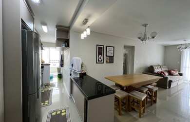 Imagem: O apartamento possui 3 Dormitórios, 1 Suíte, 2 Banheiros