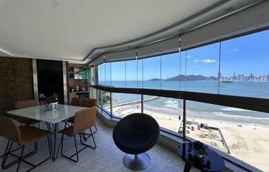 Imagem: O apartamento possui 3 Dormitórios, 3 Suítes, 4 Banheiros