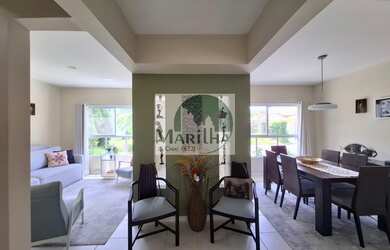 Imagem 7: Casa de Alto Padrão em Condomínio na Cachoeira do Bom Jesus, Florianópolis-SC: 4 Quartos