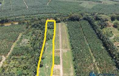 Imagem: O terreno possui 3.600m² de Área e está localizado em São