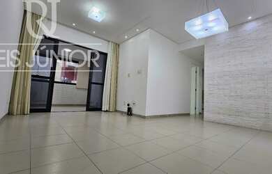 Imagem: O apartamento possui 3 Dormitórios, 1 Suíte, 3 Banheiros