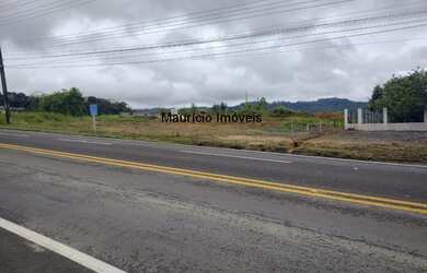 Imagem: O terreno possui 1203m² de Área Privada e está localizado