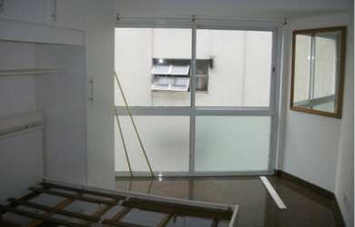 Imagem: O apartamento possui 1 Dormitório, 1 Banheiro, 50m² de Área