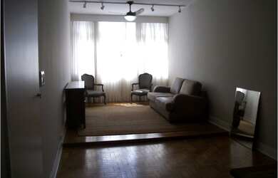 Imagem 3: Apto p/ Locação, com 3 dormitorios todos com armarios embutidos, 2 banheiros completos