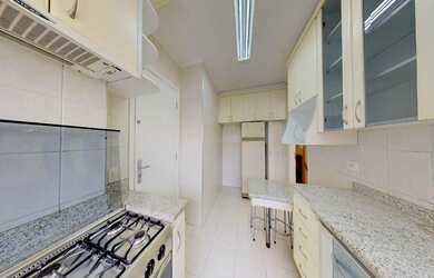 Imagem 6: Apto a Venda - 3 dorm sendo 1 suite, sala ampla, 130m² - 01 vaga - Otima localização 1 qua