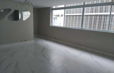 Imagem 3: Lindo apto totalmente REFORMADO tudo novo - com 03 dormitórios, sendo...