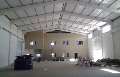 Imagem: O depósito possui 1 Banheiro, 3.000m² de Área e está localizado