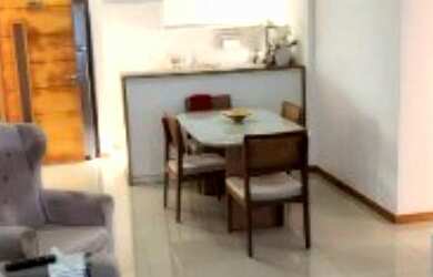 Imagem: O apartamento possui 2 Dormitórios, 1 Suíte, 3 Banheiros