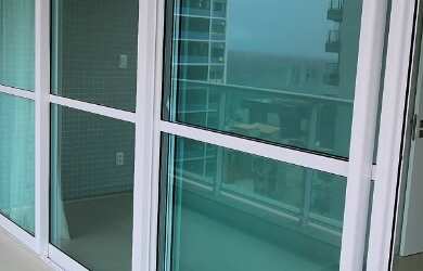 Imagem: O apartamento possui 1 Dormitório, 1 Banheiro, 1 Vaga na garagem