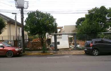 Imagem: O terreno possui 555m² de Área e está localizado em Santa