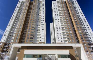 Imagem: O apartamento possui 3 Dormitórios, 1 Suíte, 2 Banheiros