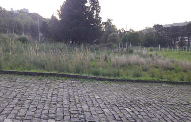 Imagem: O terreno possui 360m² de Área e está localizado em Nossa