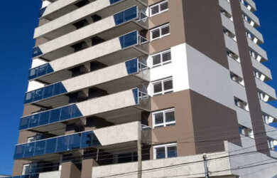 Imagem: O apartamento possui 3 Dormitórios, 1 Suíte, 2 Banheiros