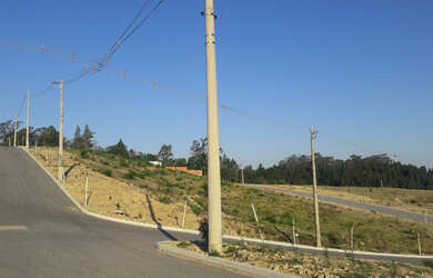 Imagem: O terreno possui 323m² de Área e está localizado em Forqueta