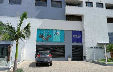 Imagem: A sala comercial possui 2 Banheiros, 3 Vagas na garagem, 487m²