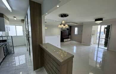 Imagem: O apartamento possui 2 Dormitórios, 1 Suíte, 2 Banheiros