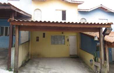 Imagem: A casa em condomínio possui 2 Dormitórios, 2 Banheiros, 2