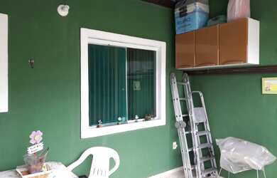 Imagem: A casa possui 2 Dormitórios, 1 Banheiro, 1 Vaga na garagem