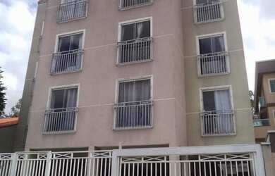 Imagem: O apartamento possui 3 Dormitórios, 1 Banheiro, 1 Vaga na garagem