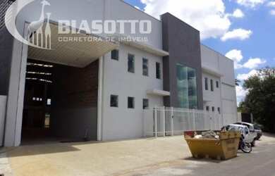 Imagem: O depósito possui 2.000m² de Área e está localizado em