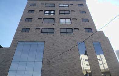 Imagem: O apartamento possui 2 Dormitórios, 1 Suíte, 1 Banheiro, 85m²