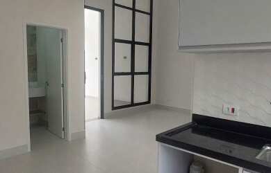 Imagem: A casa em condomínio possui 3 Dormitórios, 1 Suíte, 3 Banheiros