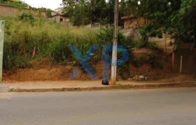 Imagem: O terreno possui 324m² de Área Privada e está localizado