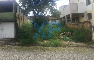 Imagem: O terreno possui 150m² de Área Privada e está localizado