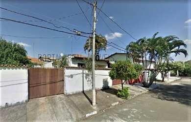 Imagem: O terreno possui 1 Dormitório, 250m² de Área Privada e está