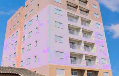 Imagem: O apartamento possui 2 Dormitórios, 1 Banheiro, 1 Vaga na garagem