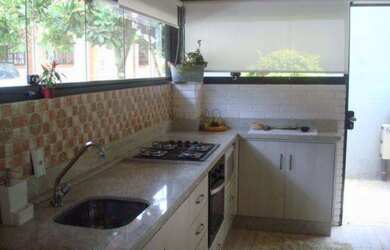 Imagem 9: Sobrado na Praia do Estaleiro Locação Temporada - Condominio Fechado...