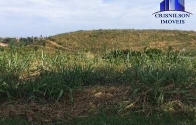 Imagem: O terreno possui 600m² de Área Privada e está localizado