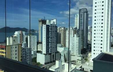 Imagem: O apartamento possui 3 Dormitórios, 3 Suítes, 4 Banheiros