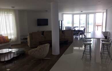 Imagem 14: LINDÍSSIMA CASA FRENTE MAR NA PRAIA DO ESTALEIRINHO EM BALNEÁRIO CAMBORIÚ