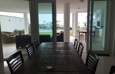 Imagem 15: LINDÍSSIMA CASA FRENTE MAR NA PRAIA DO ESTALEIRINHO EM BALNEÁRIO CAMBORIÚ