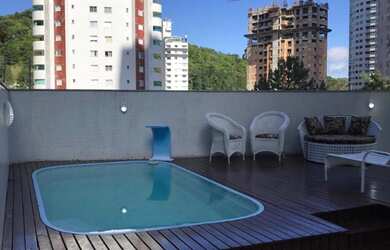 Imagem: O apartamento possui 3 Dormitórios, 2 Suítes, 1 Banheiro