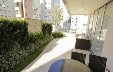 Imagem: O apartamento possui 3 Dormitórios, 3 Suítes, 4 Banheiros