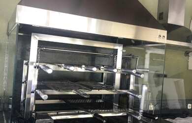 Imagem 2: MARAVILHOSA CASA AMPLA COM PISCINA E CHURRASQUEIRA