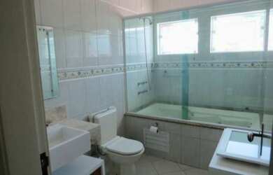 Imagem 10: Grande casa no Bairros da Nações em Balneário Camboriú