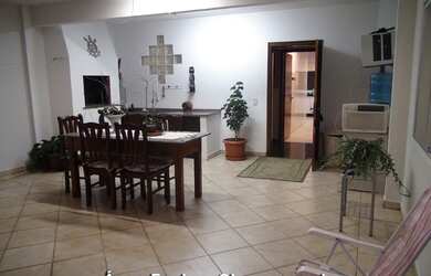 Imagem: O apartamento possui 3 Dormitórios, 3 Suítes, 4 Banheiros