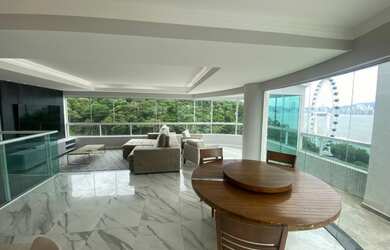 Imagem: O apartamento na cobertura possui 4 Dormitórios, 4 Suítes