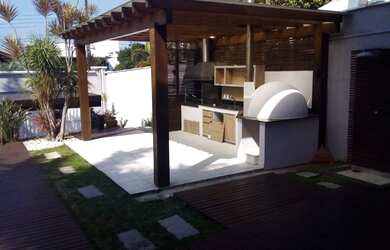 Imagem 11: LINDA CASA ALTO PADRÃO NA PRAIA DO ESTALEIRINHO EM BALNEÁRIO CAMBORIÚ