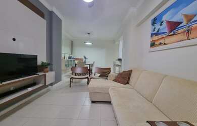 Imagem: O apartamento possui 2 Dormitórios, 1 Suíte, 2 Banheiros